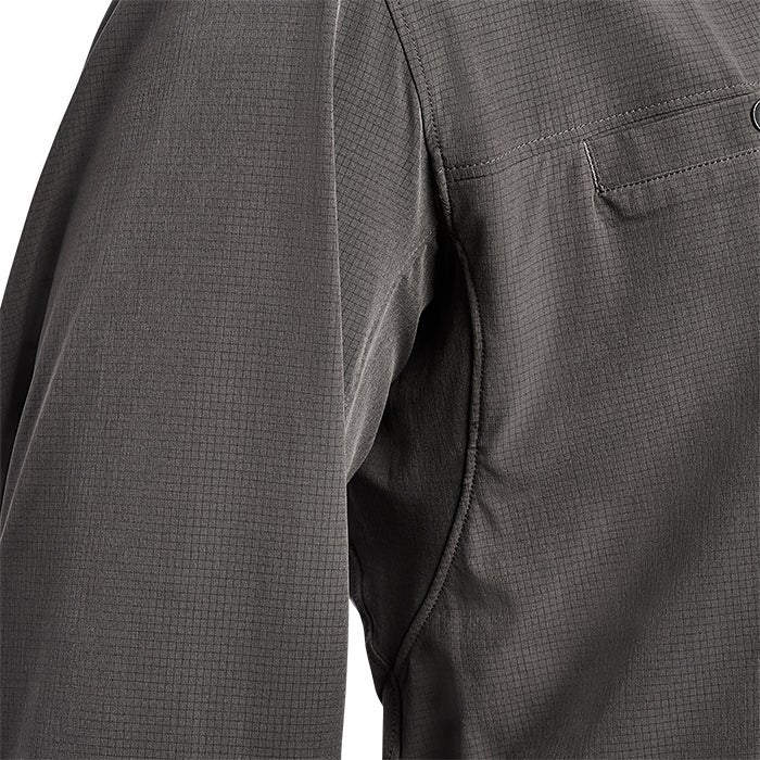 vtx1526_flagstafflsshirt_sidepanel_1 vtx1526_flagstafflsshirt_sidepanel_1