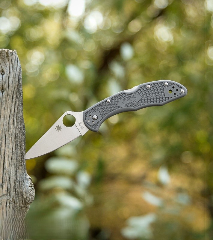 spyderco-delica-4-gray-C11FPGY-BHQ-5466-dl-large.jpg חדש