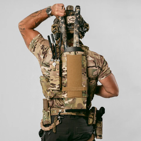 ferro-tool-sleeve-on-model-1_480x480 ferro-tool-sleeve-on-model-1_480x480